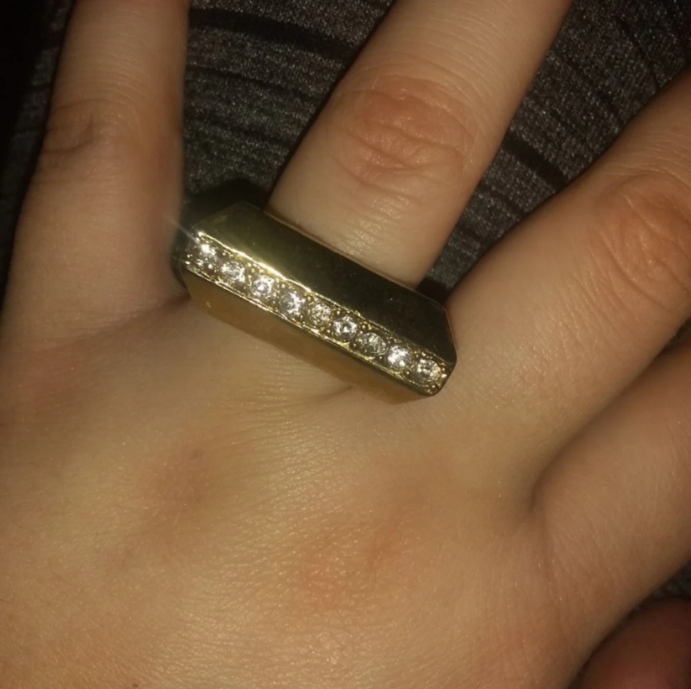 Ann Taylor ring